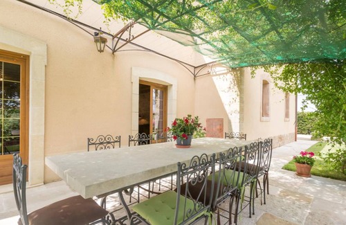 Epoisses House | 190 m² House ∙ 5 bedrooms ∙ 11 guests