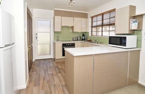 Hamilton East Apartment | 191 Grey St - Unit 6