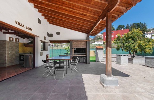 Las Lagunetas House | 191 m² House ∙ 2 bedrooms ∙ 10 guests