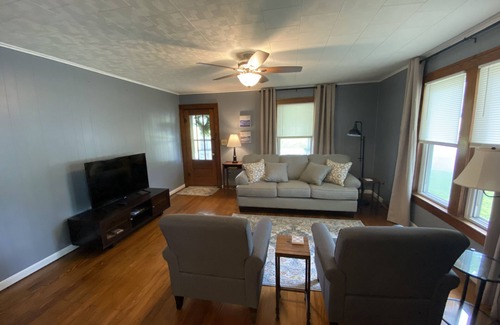 Cannelton Other | 1930s Farmhouse Stay on 2 Acres