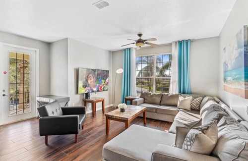 Florida Central Atlantic Coast Condo | 195 m² Condo ∙ 4 bedrooms ∙ 12 guests