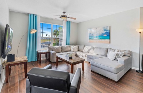 Florida Central Atlantic Coast Condo | 195 m² Condo ∙ 4 bedrooms ∙ 12 guests