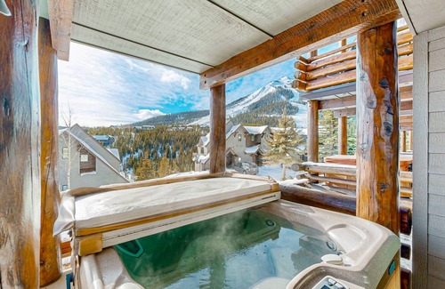 Saddle Ridge House | 195 m² House ∙ 3 bedrooms ∙ 8 guests