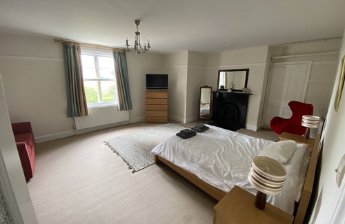 South Ockendon Other | 19th Century Farmhouse within easy reach of London