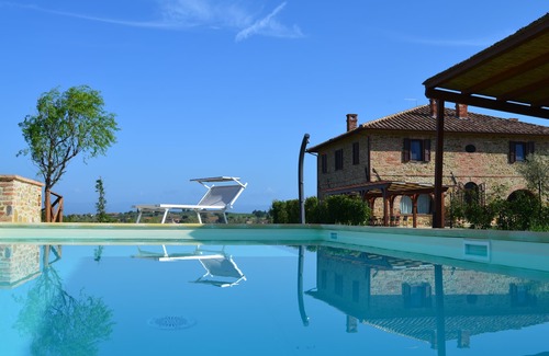 Panicale House | 19th century stone Eco villa with private pool in Valdichiana