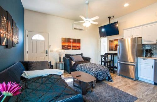 Coolidge Apartment | 1A- Coolidge AZ 1bd fully furnished w amenities 1A