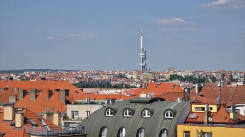 Podoli Apartment | 1BDR Dazzling Apartment only 8 min to Wenceslas Square