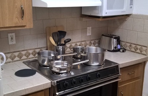 Surprise Condo | 1BEDROOMCONDOABOVEPOOLSECONDFLOOR NOONEABOVE NEXTTOSUNCITIESIN SURPRISE