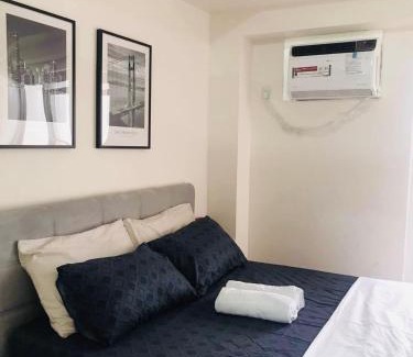 A. Bonifacio Apartment | 1BR Condo Unit at Celandine Condominium Near Ayala Cloverleaf Mall