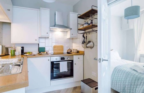 Hoole Condo | 1BR Designer apartment for City Breaks in Chester.