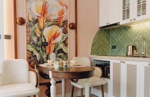 Van Mieu Apartment | 1BR Ser-Apt Cozy Bathtub Netflix OldQuater 30min