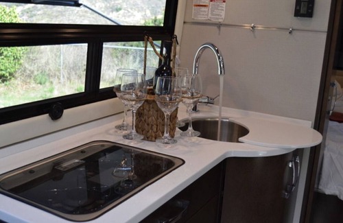 Calabasas House | 1BR/sleeps 4 - Calabasas