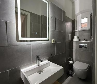 Freiimfelde - Kanenaer Weg Apartment | 1G LV 6-Zimmer-Apartment Hbf Halle