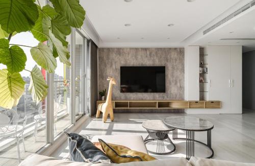 West District Hotel | 1LI7E Hotel
