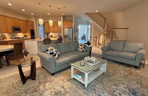 Long Neck House | 1st floor suite, EV car charger, 6 patios&porches at 5 star Peninsula resort!