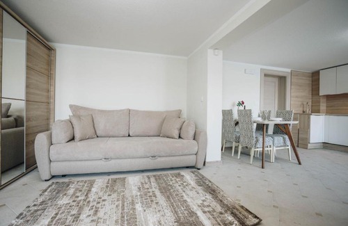 Krasici Apartment | 1st LINE BEACH Marso