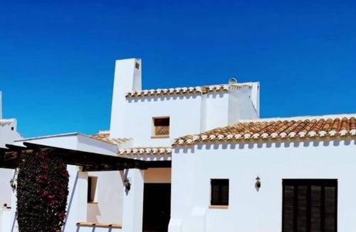 Caserio Los Tarquinos Villa | 1st line Luxury Golf Villa (3) with Private Pool, full sky package!