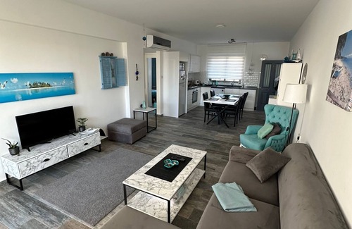 Vasilia Resort | 2+1 Gartenapartment am Meer im Projekt "aqua West" auf Nordzypern