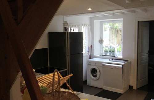 Bayeux Apartment | 2/4 persons in the heart of Bayeux with small private garden