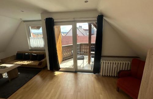Eichsfelder Kessel Apartment | 2,5 Raum Ferienwohnung möbliert Dachgeschoss Niederorschel