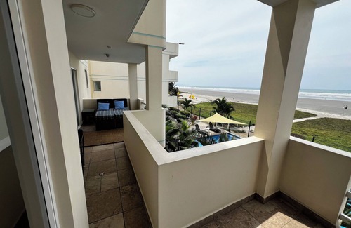 Canoa Condo | 2 BDR 2 Bath Spacious Condo on the beach near Canoa.