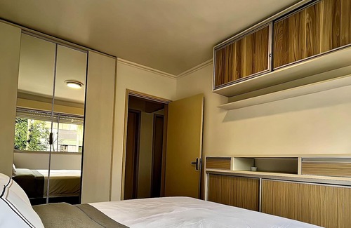 Mont'Serrat Apartment | 2 bdrm apt w/ office near Moinhos Park