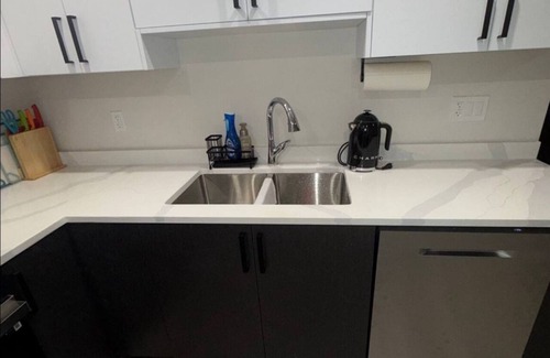 Grande Prairie Condo | 2 Bed 1 Bath pet friendly duplex in amazing location 2 min walk to school/park