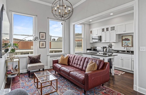 City Center Apartment | 2-Bed 2-Bath Condo- Free Parking! - Downtown - Housekeeping & Utilities Included