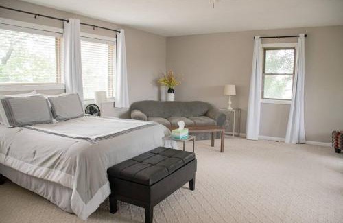 Bellevue Apartment | 2 bed, 2 story, In-law suite in rear of main house