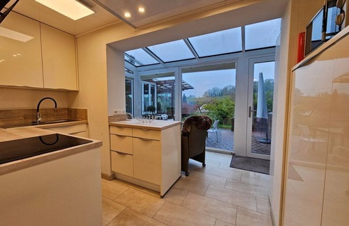 Pleisweiler Apartment | 2-Bed Apartment 36m� (Rose) - The Blue House
