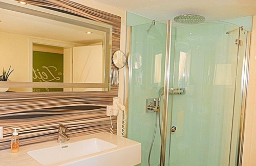 Cond Apartment | 2 bed apartment Garden - Anita's holiday home