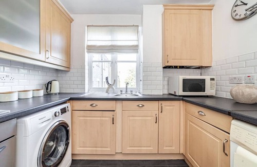 Tulse Hill Apartment | 2 Bed Apartment in Brixton