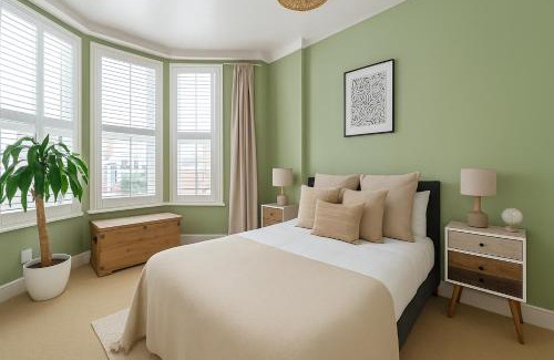Harringay Apartment | 2 Bed Apartment in Finsbury with Garden
