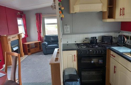 Wollerton Apartment | 2 Bed Cambridge Lodge