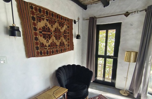 Hunza Ski Chalet | 2 Bed Chalet - Yasam Cloud Nine And a Half Hunza