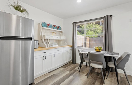 Encanto House | 2 Bed Home Next To Phoenix Children's Hospital!