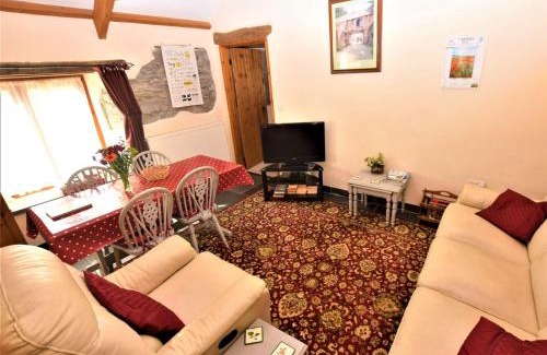 Congdon's Shop House | 2 Bed in Liskeard CONGS