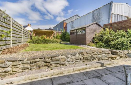 Llansantffraed House | 2 Bed in Llanon oc-e32781