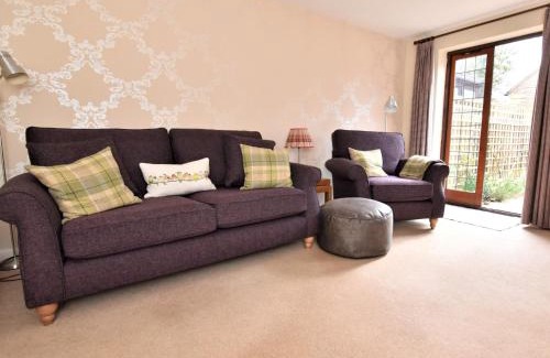 Whichford House | 2 Bed in Moreton-In-Marsh 75870