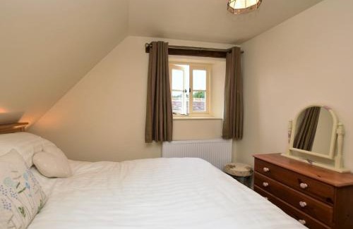 Giltbrook House | 2 Bed in Newthorpe 47032