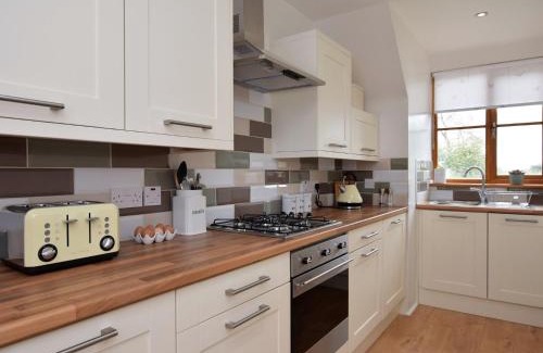 Stuppington House | 2 bed in Petham 55811