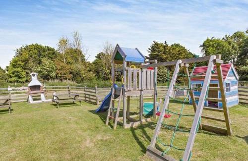 Westleigh House | 2 Bed in Westward Ho 60430
