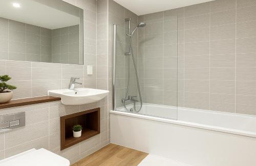 Wandsworth Apartment | 2 Bed Riverside Flat in Wandsworth