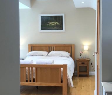 Bethania House | 2 Bed Rural cottage between the mountains and Sea in West Wales