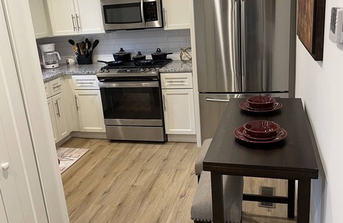 Poncey-Highland Condo | 2 Bedrm Apt On Beltline VA Highlands