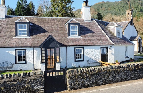Kilmun Cottage | 2 bedroom accommodation in Ardentinny near Dunoon