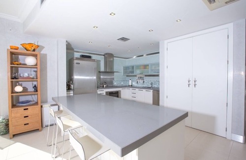 Simpson Bay Condo | 2 bedroom 2.5 Bath Luxury Penthouse on Simpson Bay Beach!