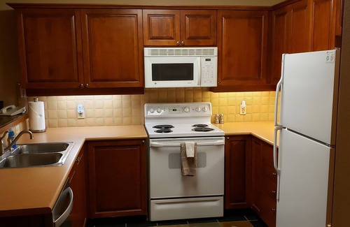 Salt Lake Mountain Resorts Condo | 2 Bedroom/2 Bath Condo Sleeps 8