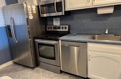 Cape May - Wildwood Condo | 2 bedroom 2 bath condo
