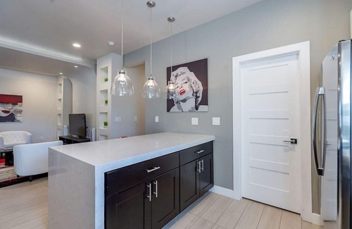 Encanto House | 2 Bedroom 2 Bath Home in Historic Neighborhood